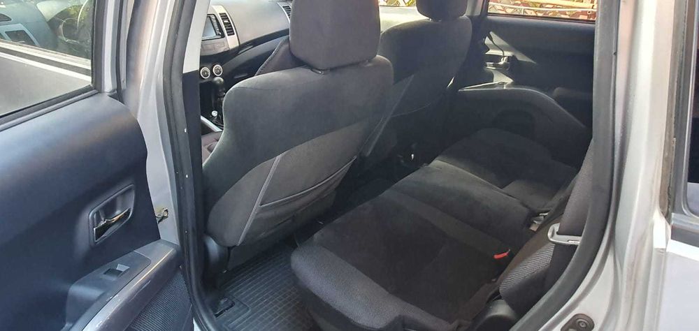 Vand Mitsubishi Outlander II ,2.0 diesel, din 2007, 140 CP