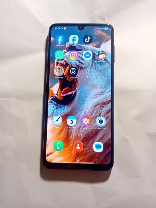 Vând sau schimb samsung a33 5g