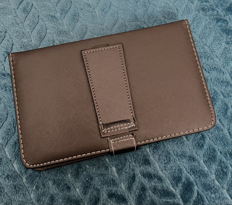 Луксозен калъф DIVA с вградена USB клавиатура за таблет 7"/7.9"