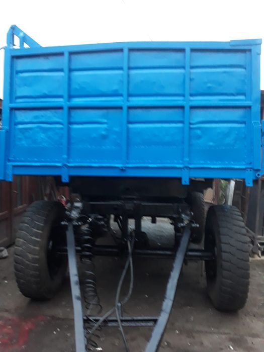 Vând remorca de 10 tone