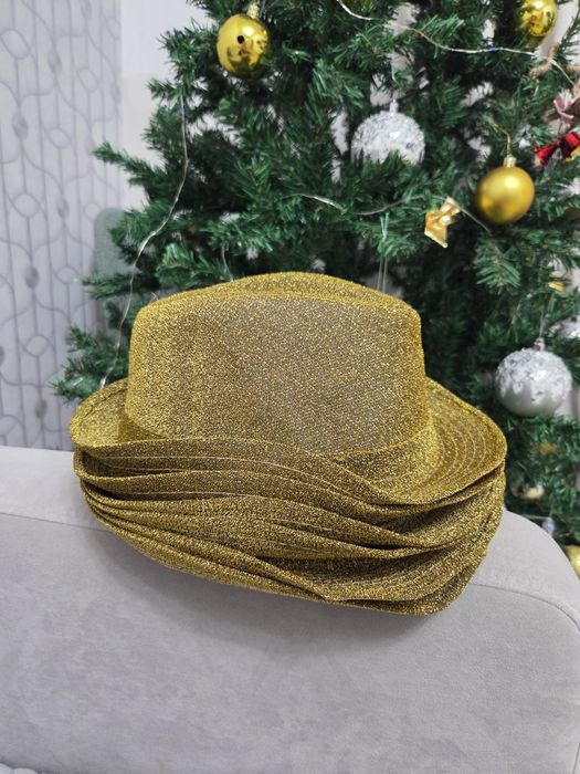 Новогодний шапка