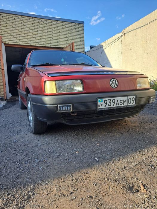 Фольксваген Пассат б3