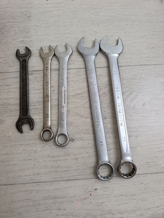 Продам набор ключей