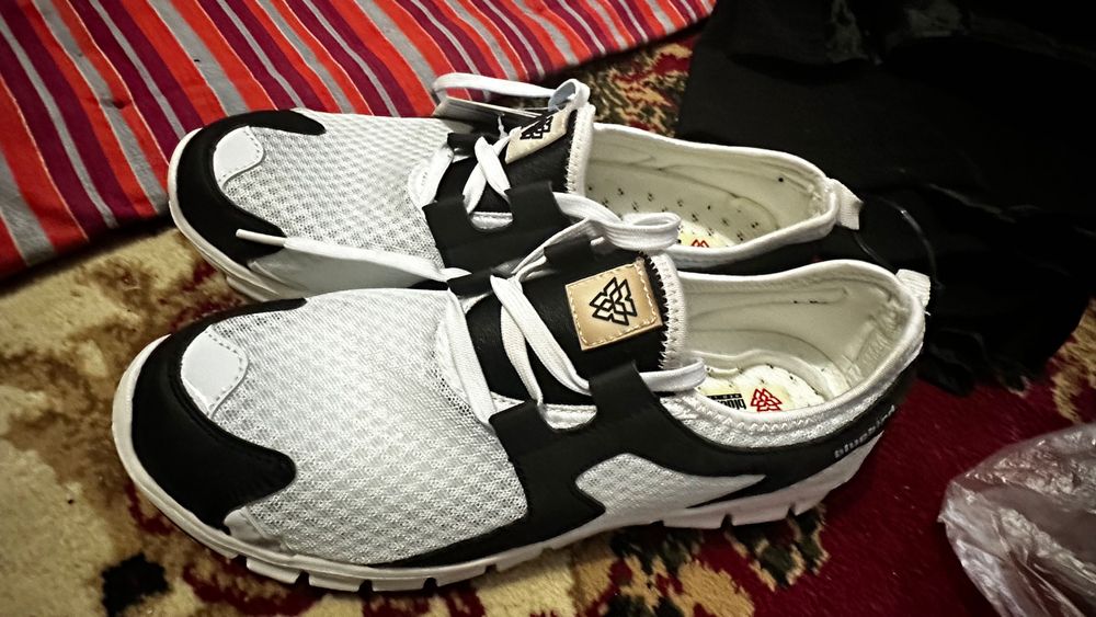 Мужское кроссовки кореядан келген