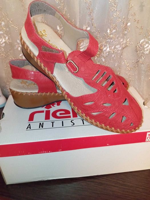 Новая обувь Rieker