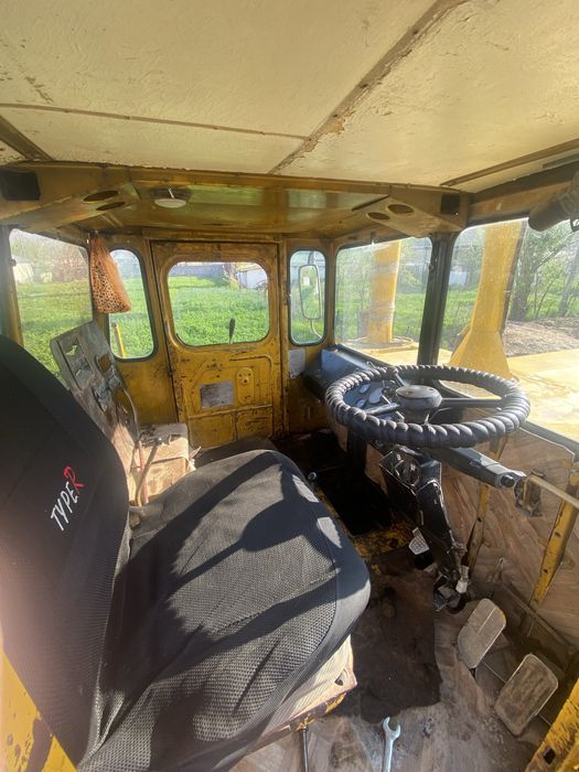 Кировец к701 срочно без матор