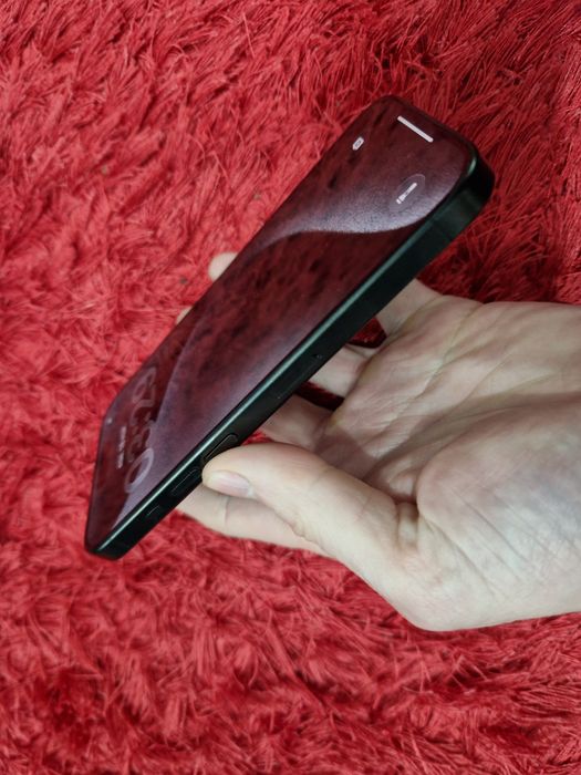 -Iphone 15Pro, ca Nou, 128Gb, 8Ram, Bat:90%- 569 cicluri incarcare, Bl