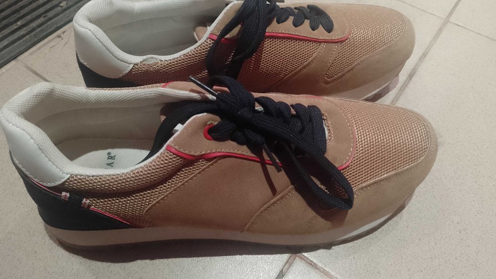 Мъжки маратонки Нови