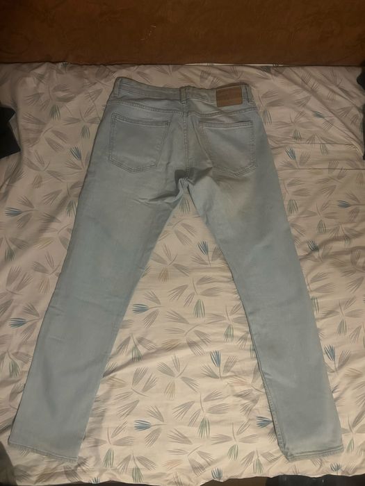 Blugi slim fit eur 44