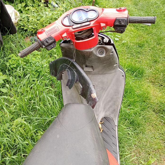 Scuter Aprilia defect