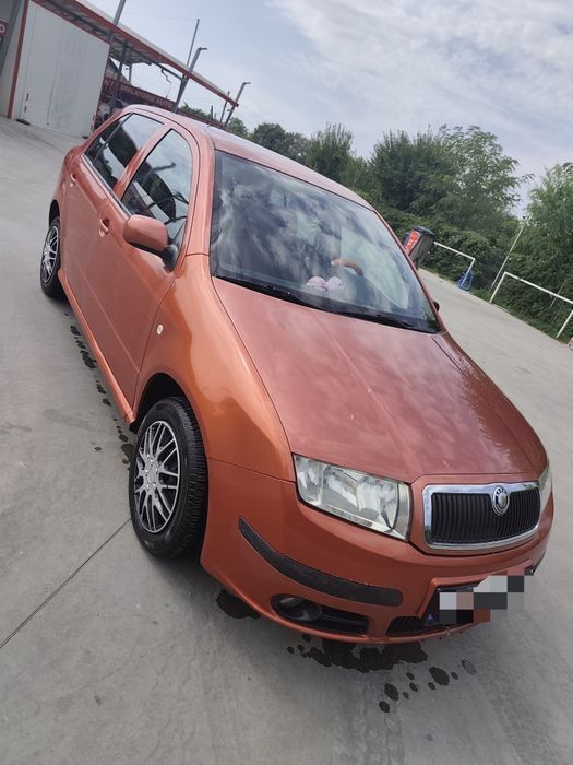Vând Skoda Fabia 1