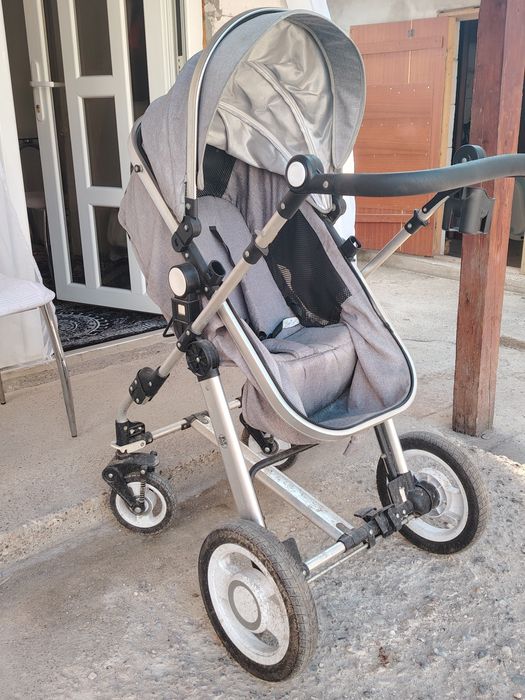 Vând cărucior pentru copii 3 in 1