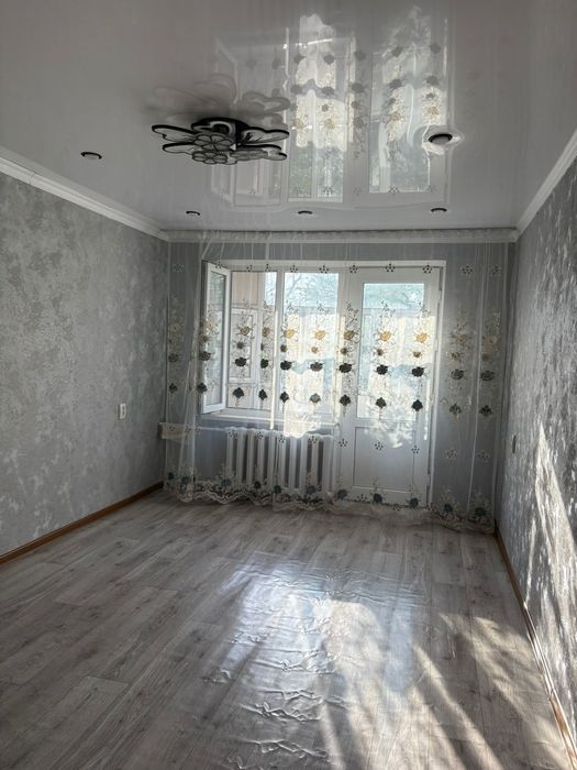 СРОЧНО 2 х - 2 МКР