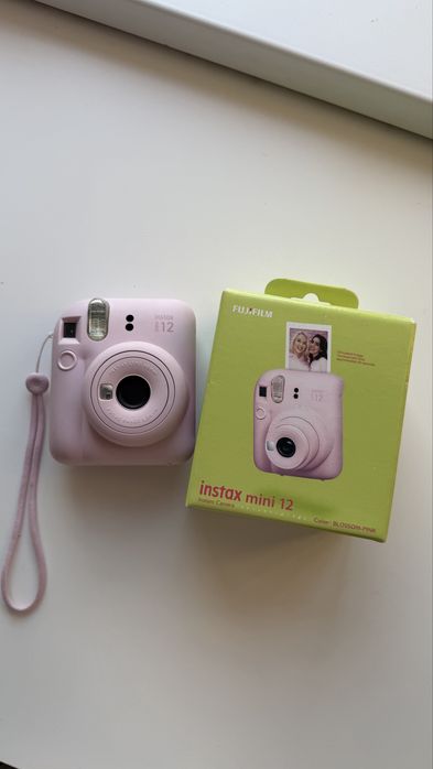 фотоаппарат instax mini 12