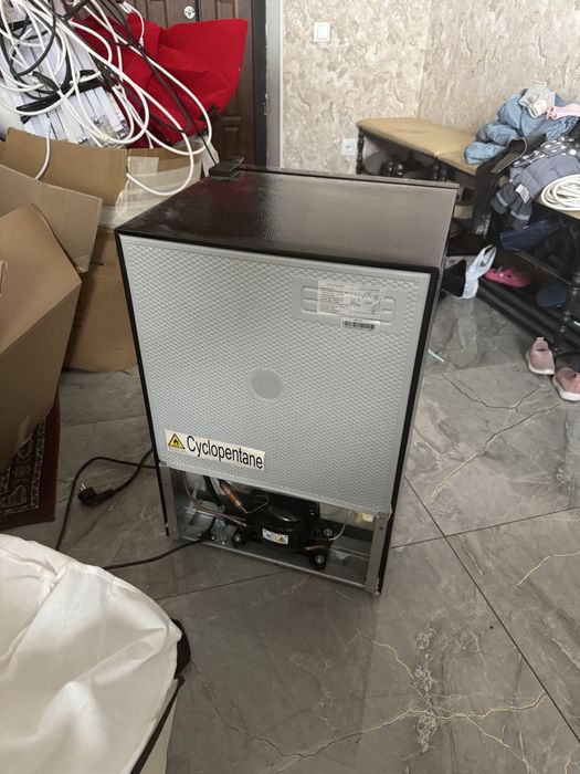 Холодильник мини-бар Almagreen BC-70, 70л