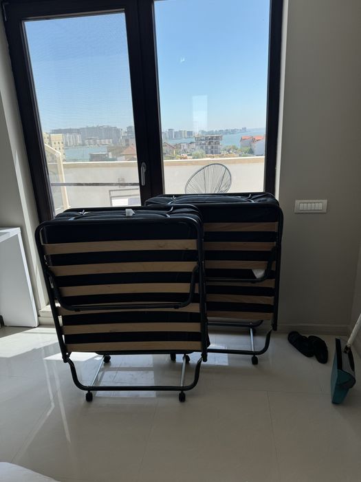 Vand 2 paturi pliabile, 200 lei/bucata
