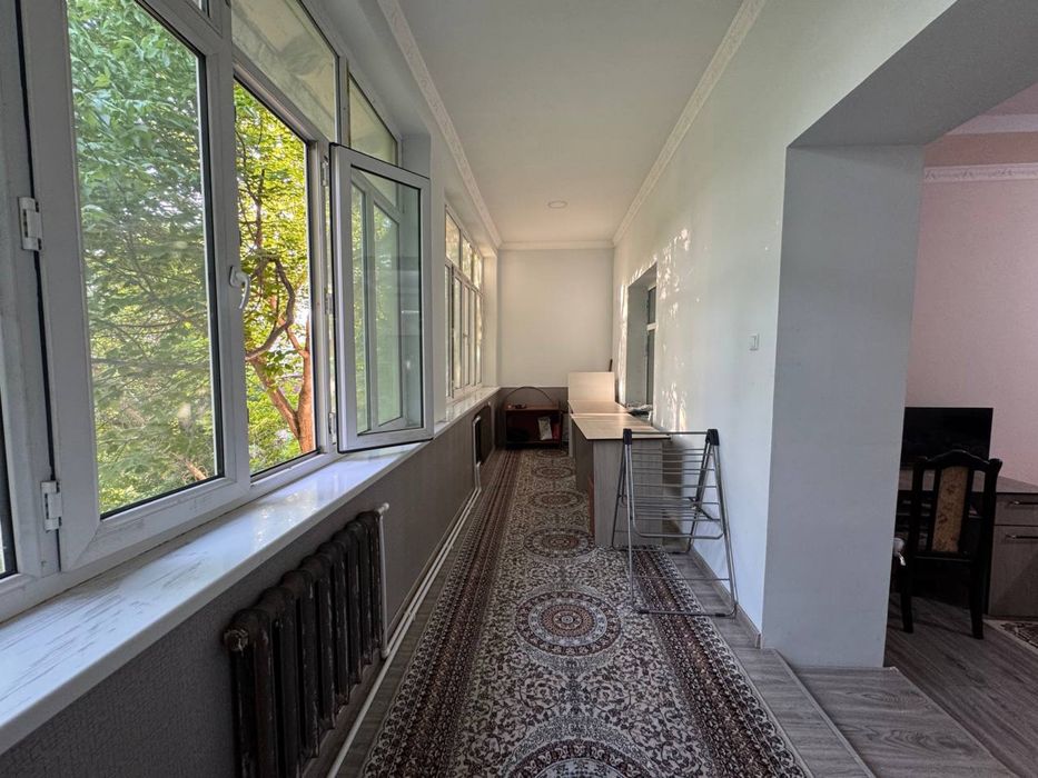 3 хонали квартира Лабзак + балкон 2*7 Кирпич