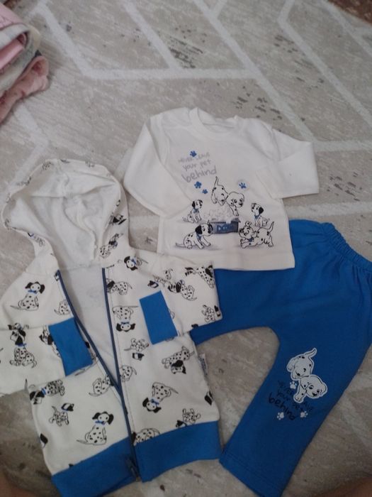 Продам детские вещи