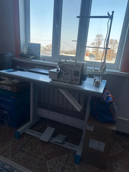 Швейная Машина.