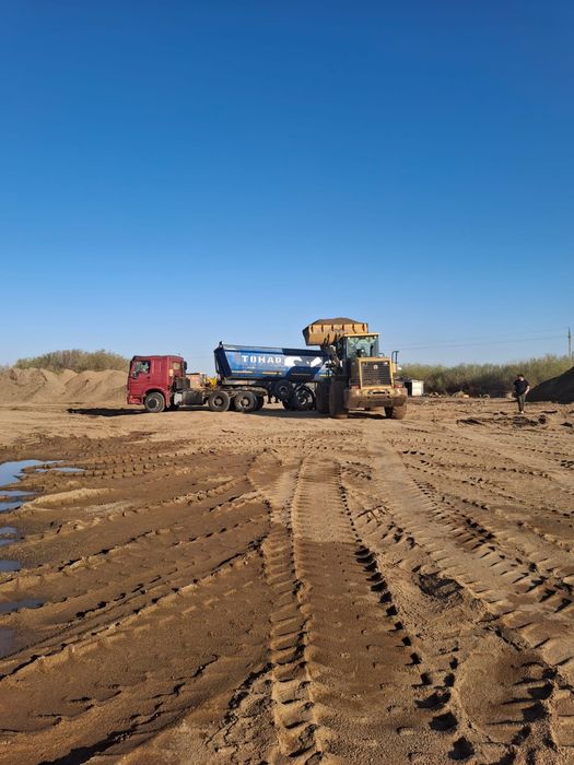 Продам тягач с прицепом