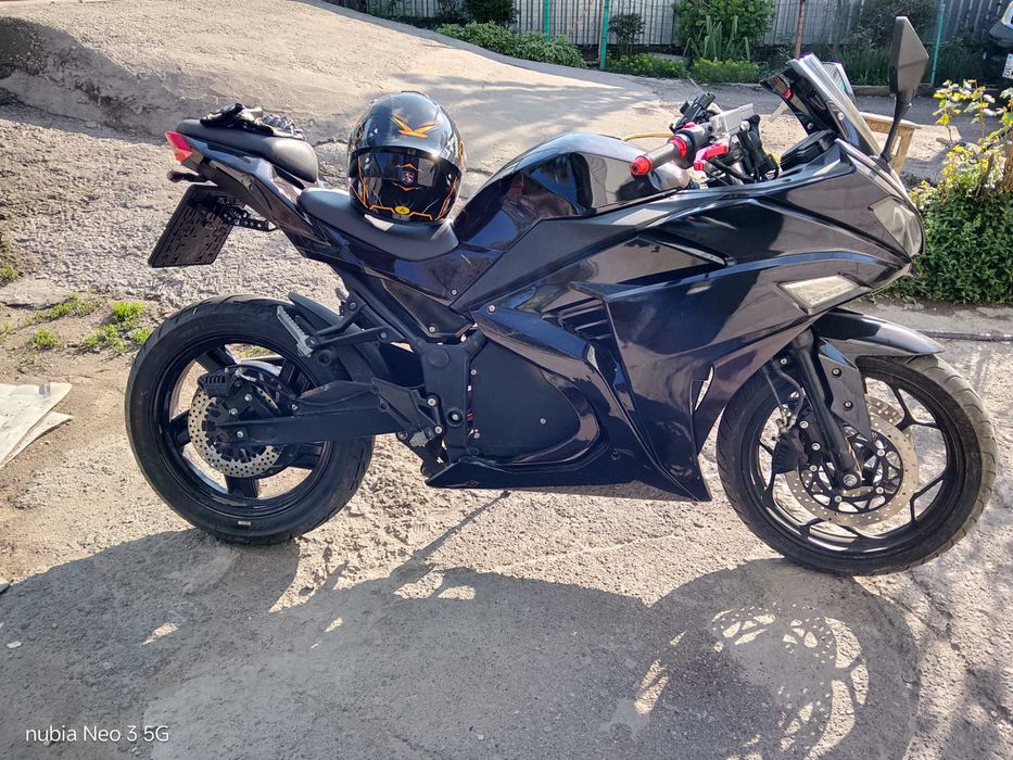 Продам infiniql v6