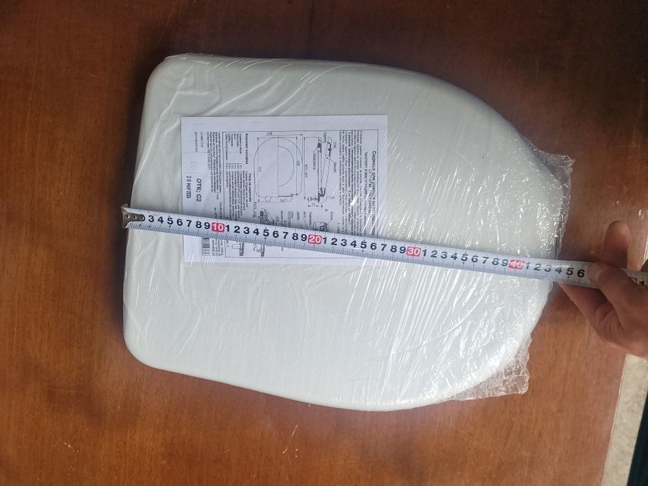 Крышки (сидушки)на унитазы и на литые унитазы