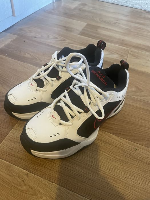 Nike air monarch оригинал 41размер