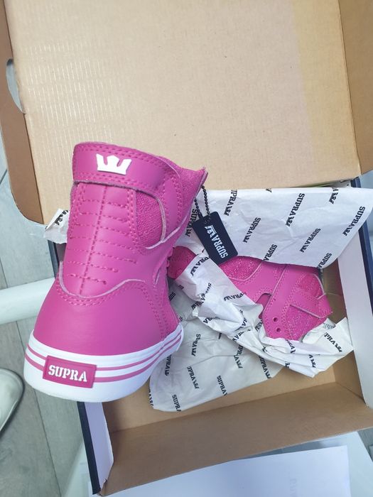 Уникални Оригинални кецове детски Supra