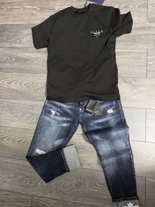 Blugi si tricou dsq2 calitate garantata