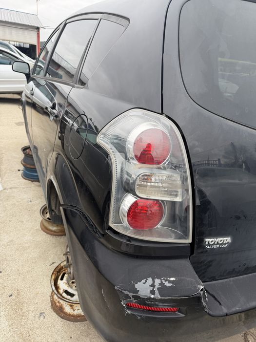 Стопове Тойота Корола Версо 2008 фейс