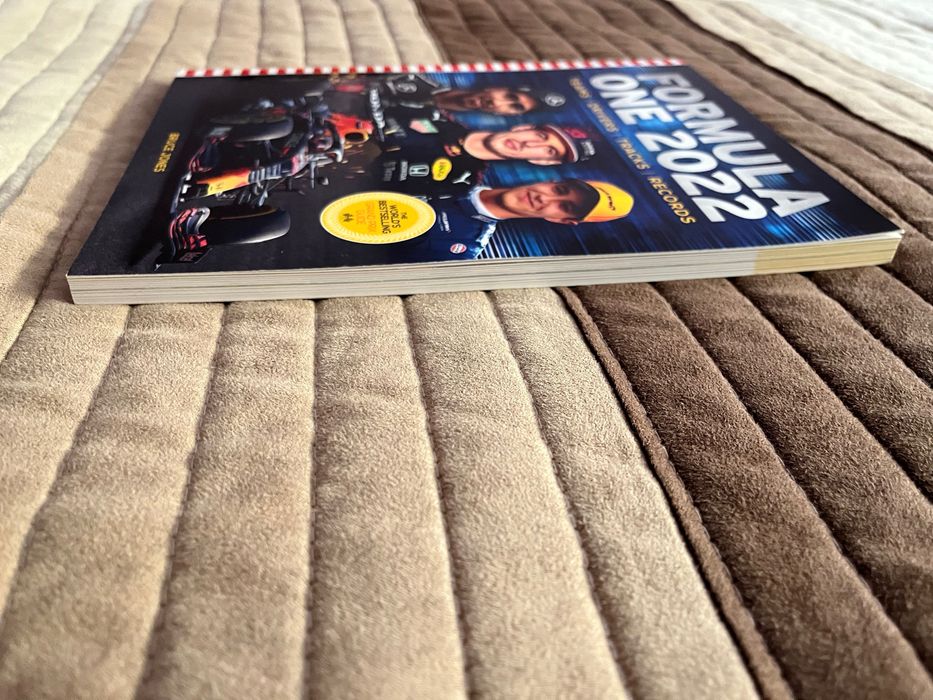 Годишник на F1 за сезон 2022г.