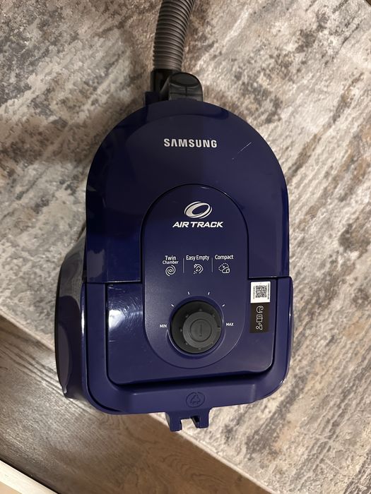 Aspirator Samsung fara sac 850 W(garantie inclusa)