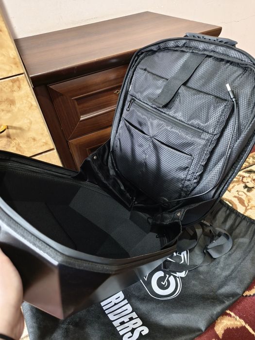 Рюкзак с лэд глазами