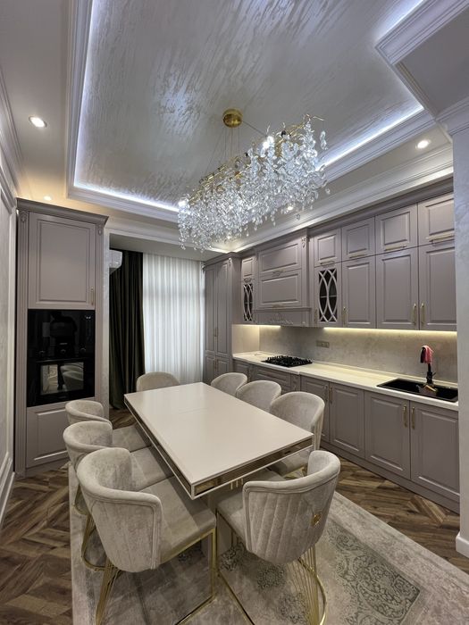 Kvartira sotiladi 3 xonali