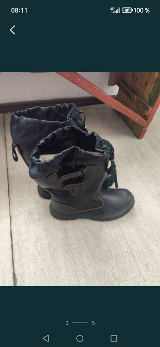Продам спецобувь