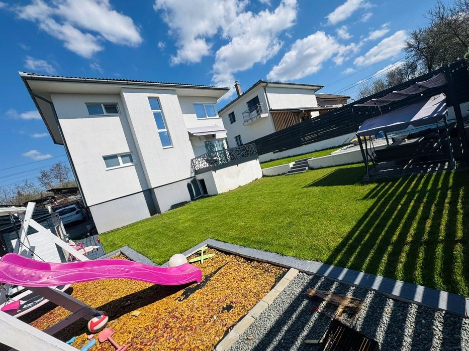 Casa de vanzare la cheie, utilată și mobilată,  Jucu de Sus