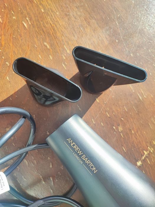 Сешоар Andrew Barton London
