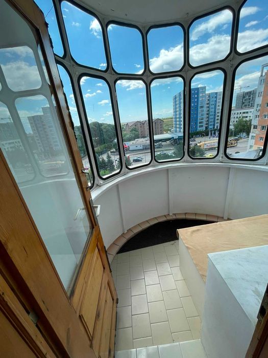 Apartament 3 camere decomandate, 2 bai, 3 balcoane, 80 mp