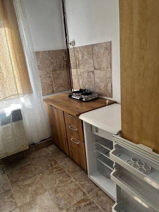 Proprietar inchiriez garsoniera