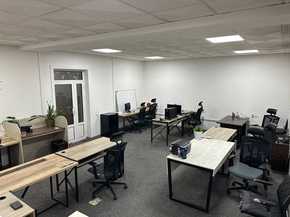 здаеотса аренда под офис яакасарой р-н за сим сим рестаран