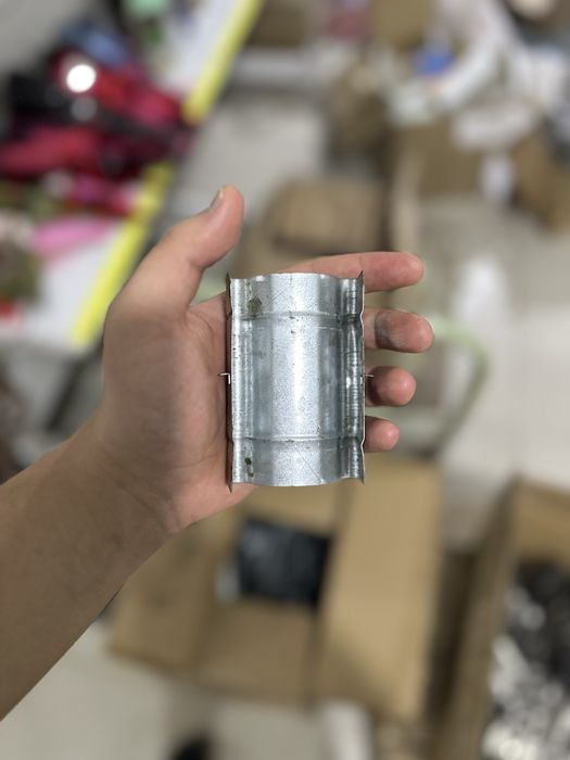 Продается соединитель профиля