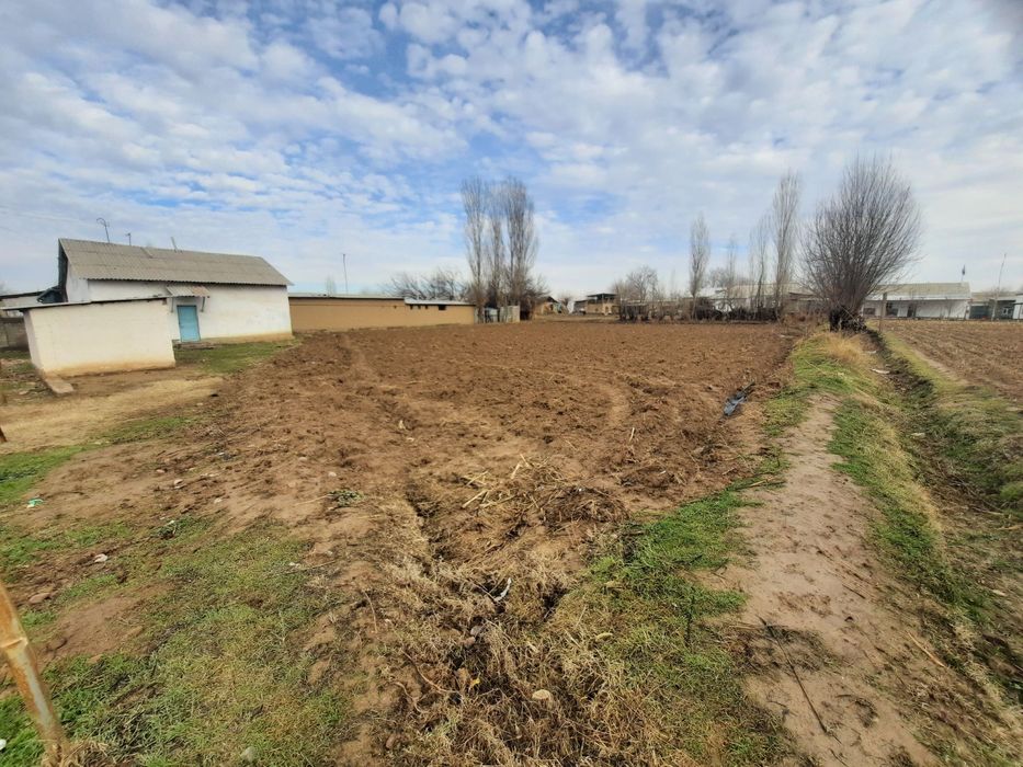 Xovli uy sotiladi Yangi turmush istiqlol mfy da