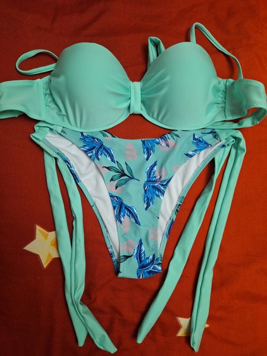 Бански две части