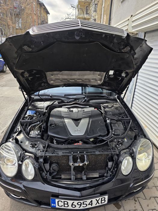Преден капак за Mercedes w200 и 11 черен