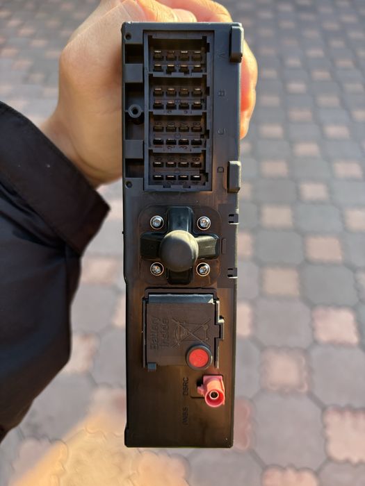 Tahograf penuntima generatie