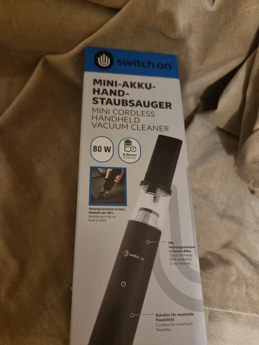 Mini aspirator de mână auto portabil nou&sigilat, cu acumulatori, motor 80w! Cu suflanta,gen xiaomi karcher cvh2