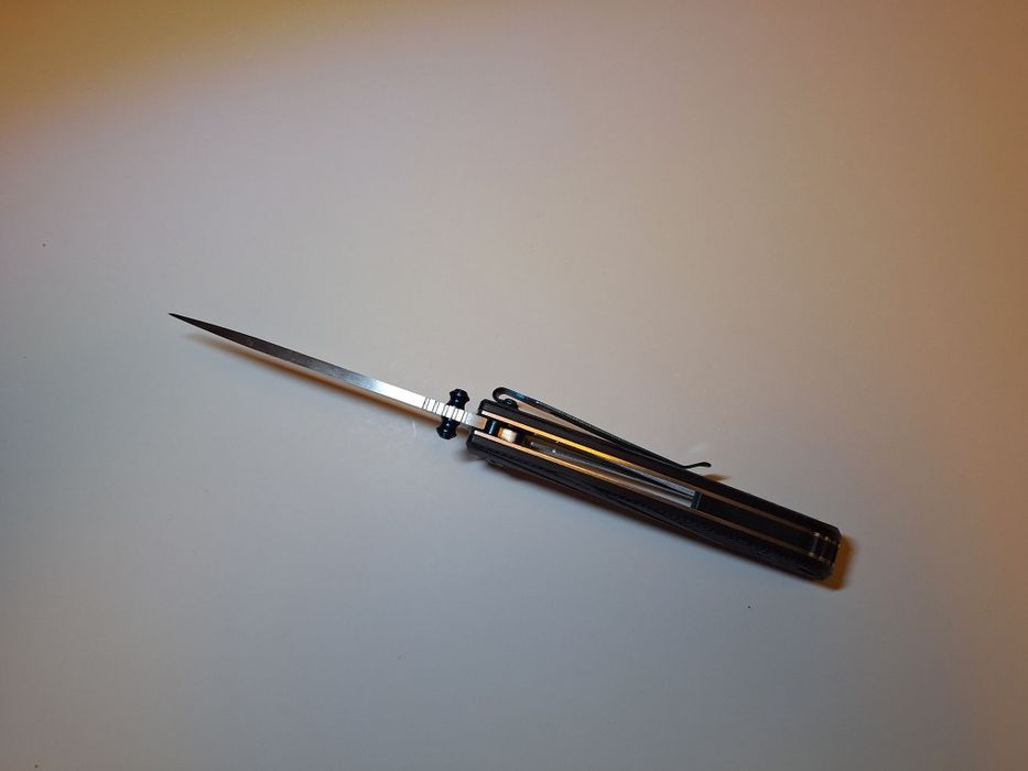 Сгъваем полуавтоматичен джобен нож  CM 101