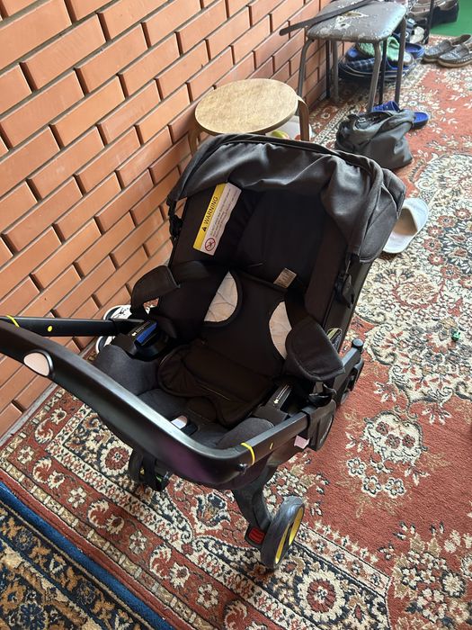 Продам коляску 2 в 1