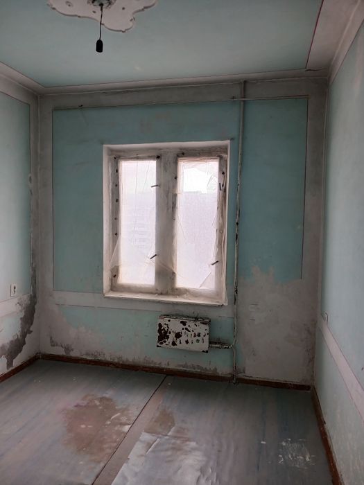 БАМда 5 хонали7- каватда квартира