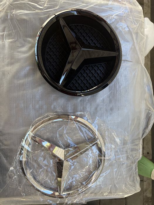 Grila si emblema mercedes